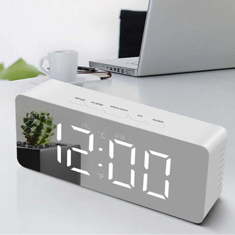 Home Office Alternative - ساعة منبه رقمية LED ساعة سطح